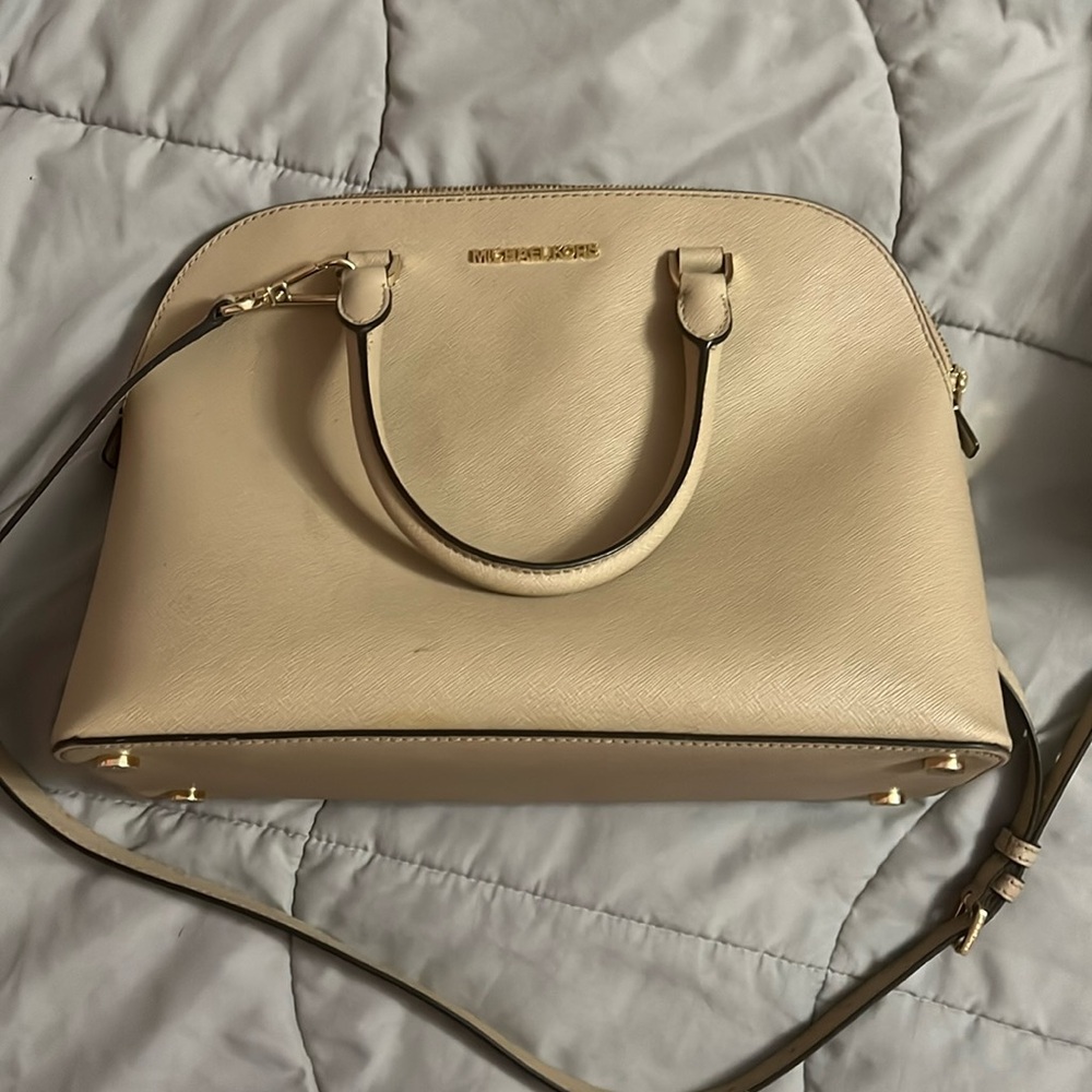 Gently Used, In Great Condition. - image 1